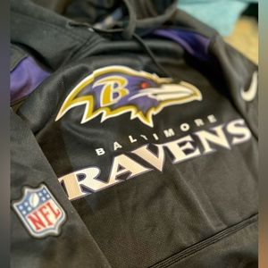 Nike Therma fit Ravens Hoodie